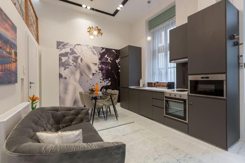 Premium Apartment By Hi5-King Street'S Luxury Budapeşte Dış mekan fotoğraf