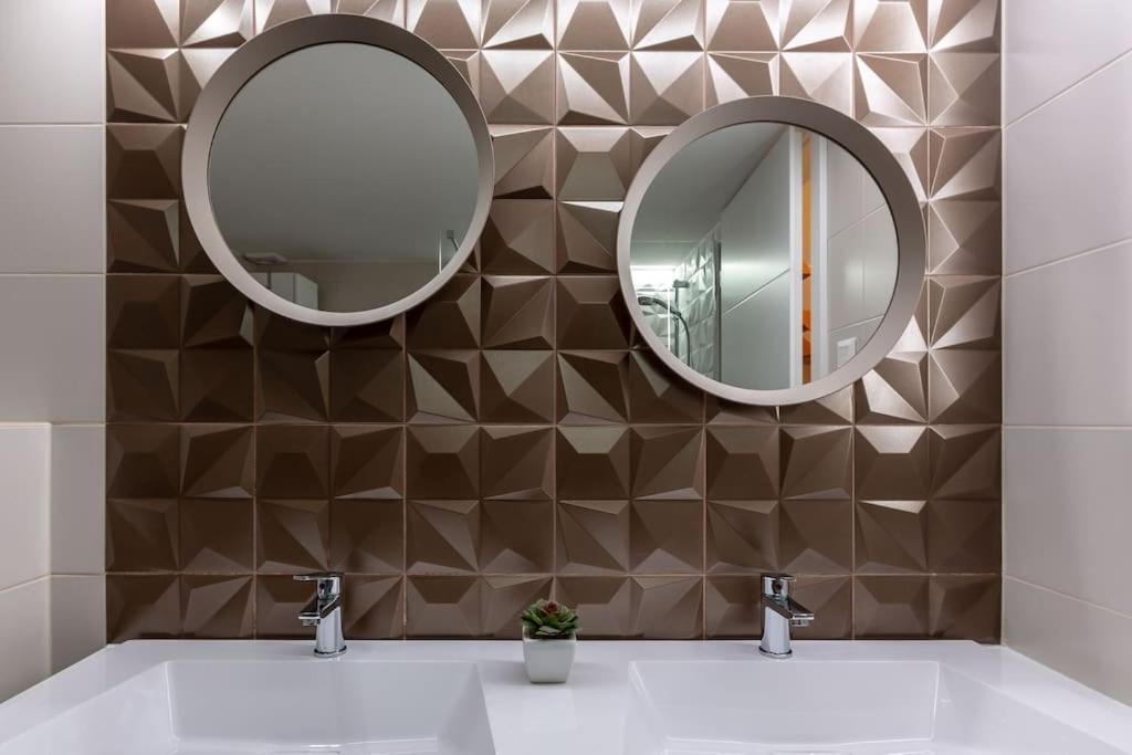 Premium Apartment By Hi5-King Street'S Luxury Budapeşte Dış mekan fotoğraf