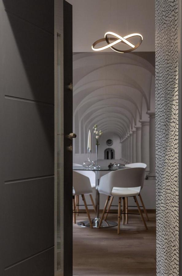 Premium Apartment By Hi5-King Street'S Luxury Budapeşte Dış mekan fotoğraf
